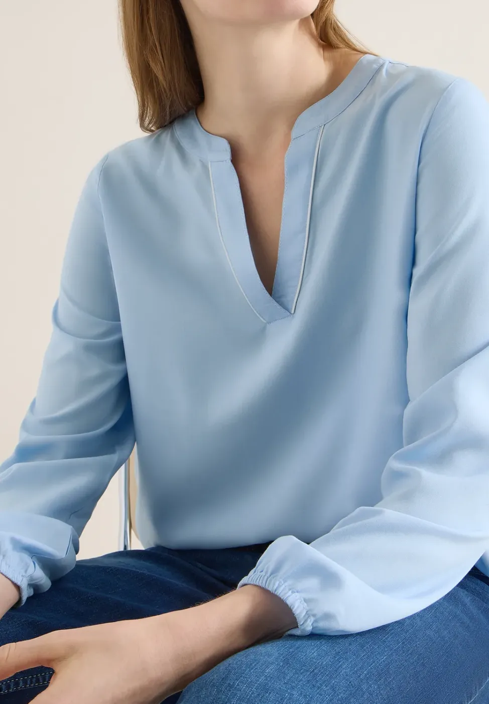Blouse en couleur unie
