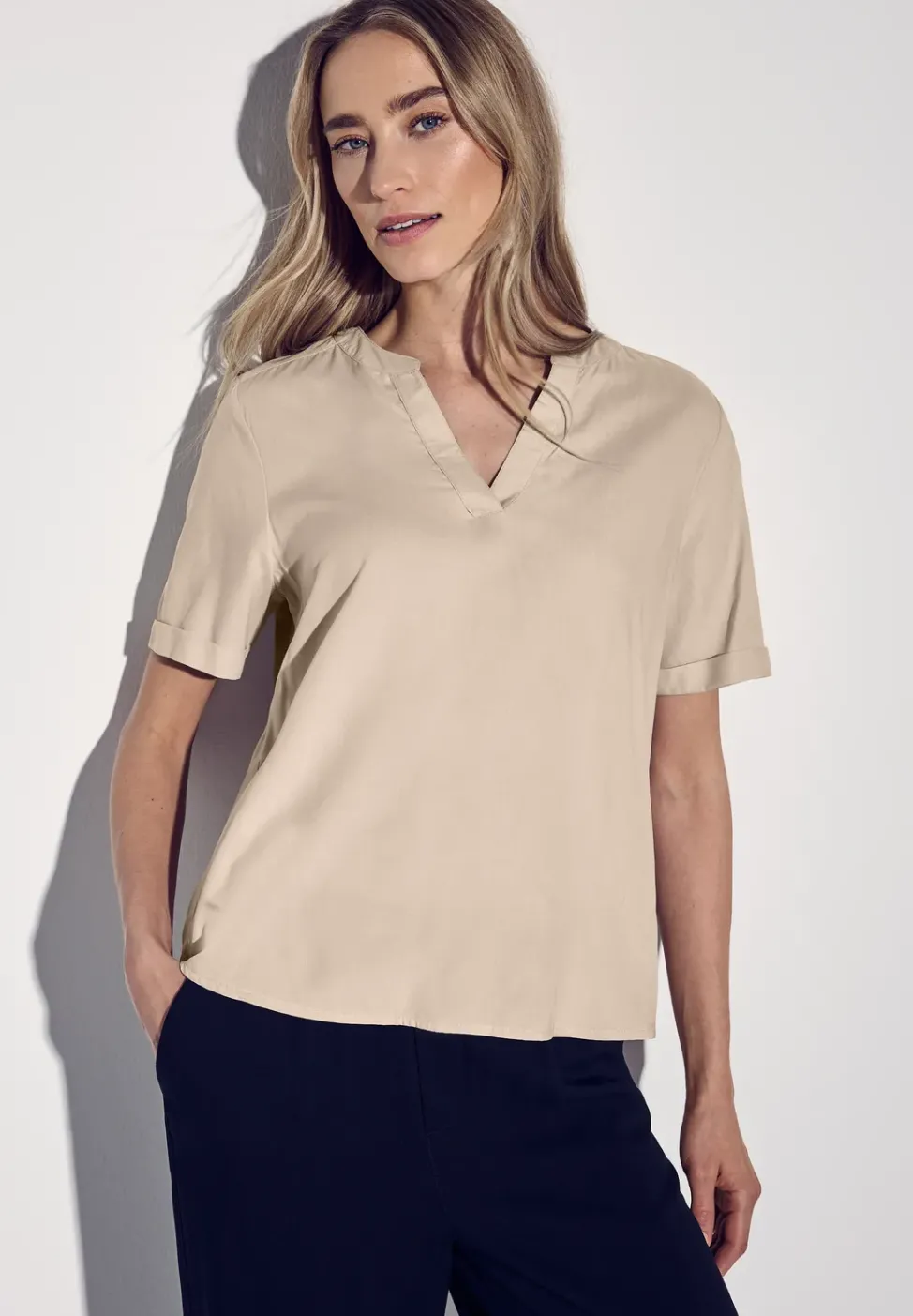 Blouse en couleur unie