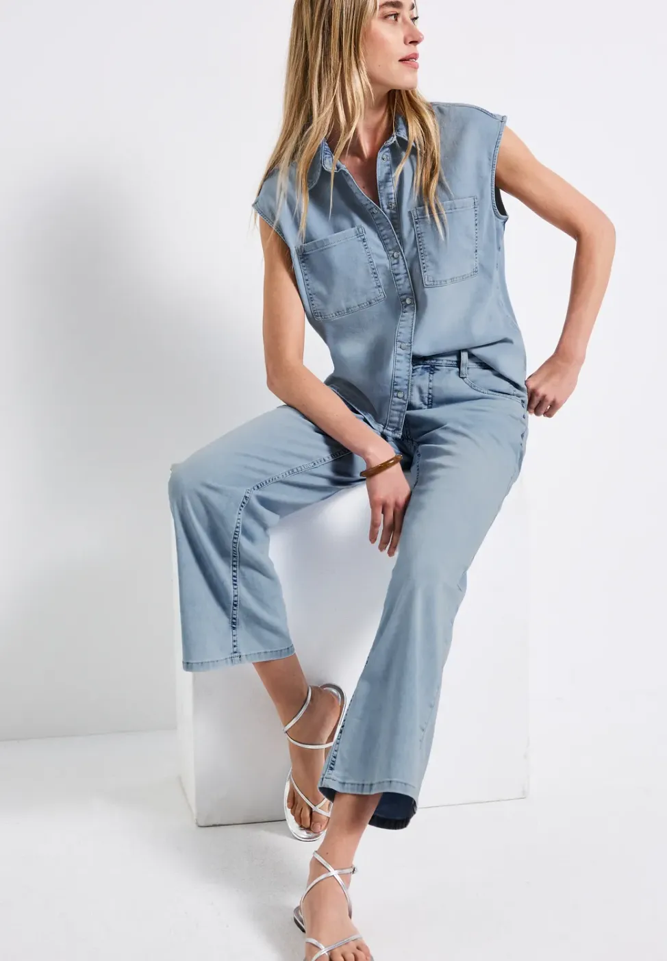 Blouse en jean au look bleached