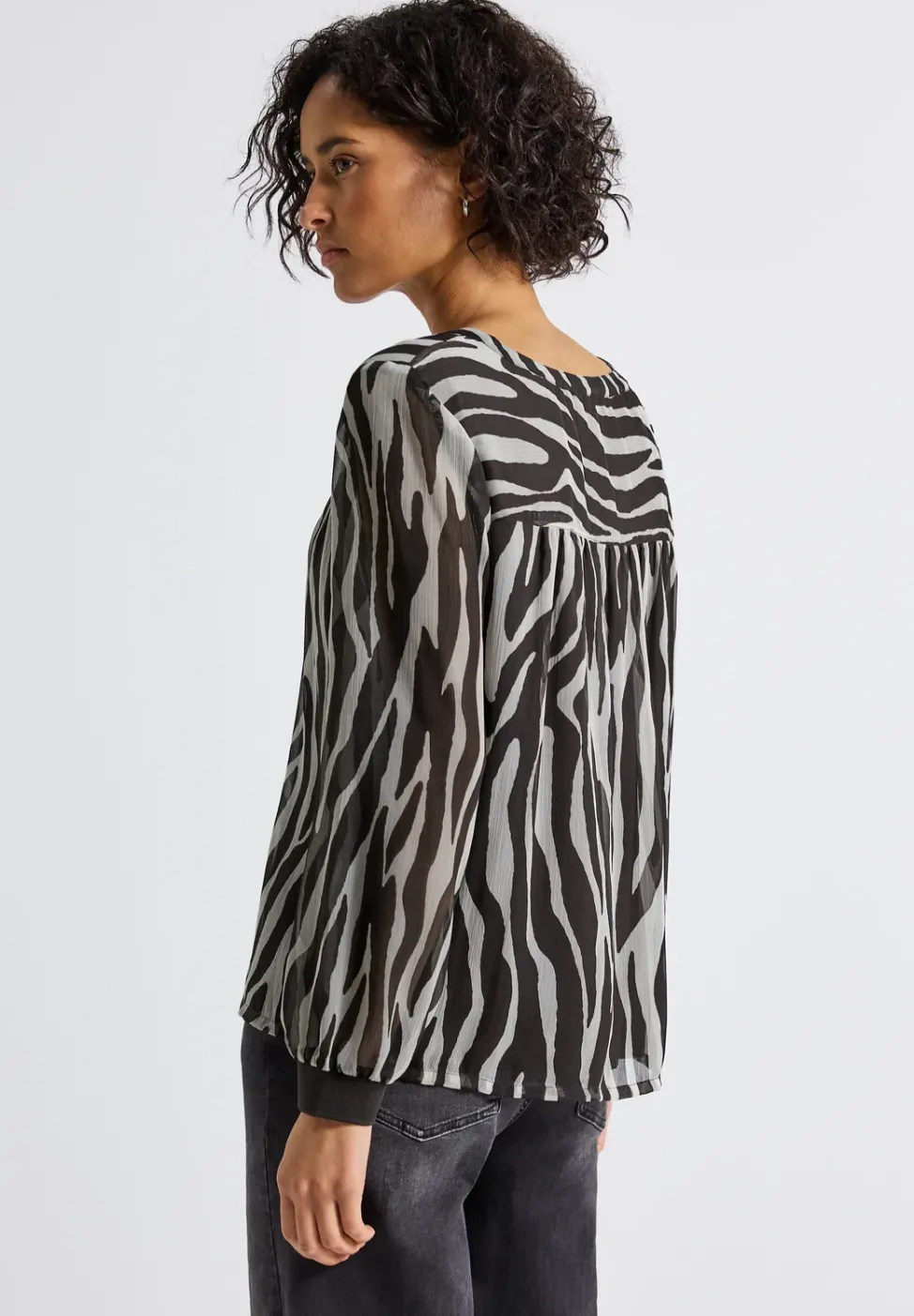 Blouse en mousseline de soie avec imprimé zèbre