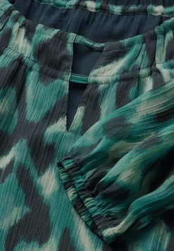 Blouse en mousseline de soie à motifs