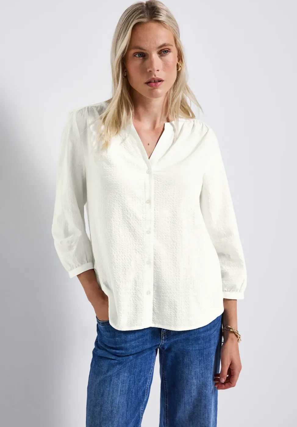 Blouse en seersucker à col fendu