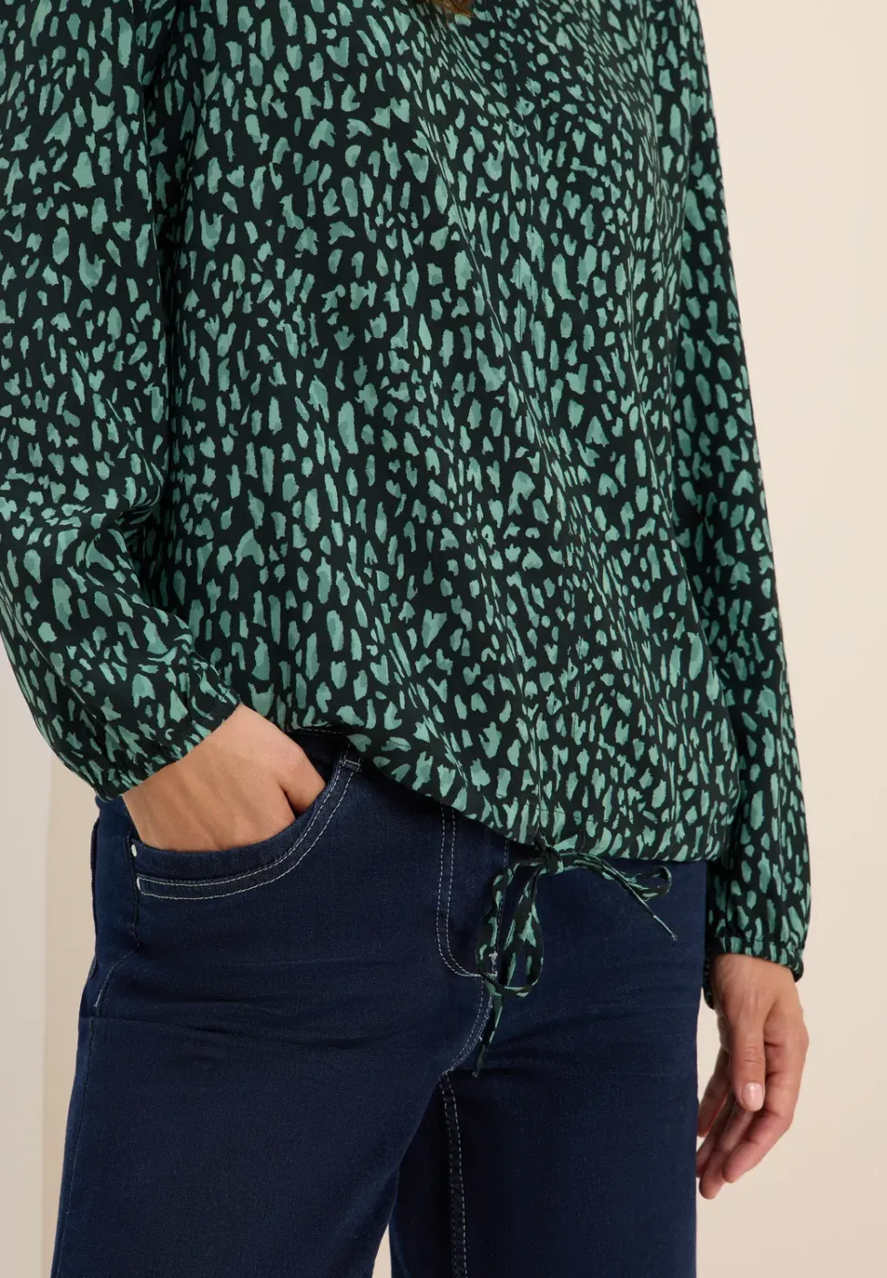 Blouse imprimée avec cordon de serrage