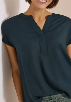 Blouse manches courtes à col fendu