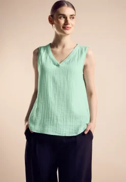 Blouse sans manches
