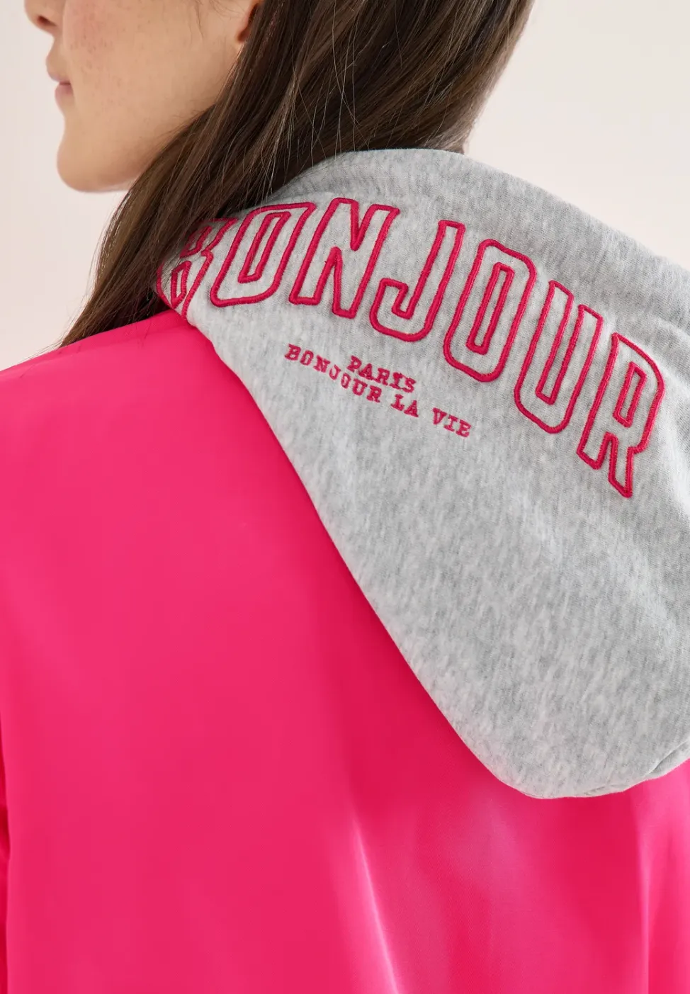 Blouson avec capuche en sweat
