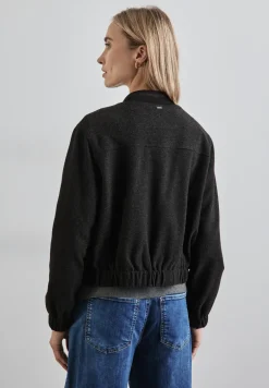 Blouson avec fermeture à boutons