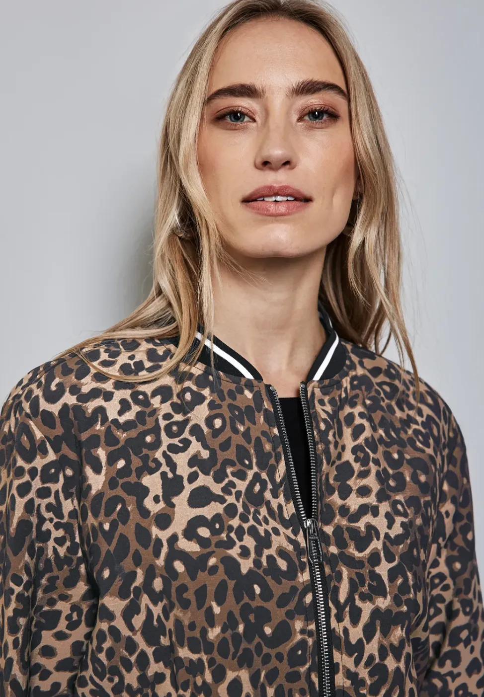 Blouson avec motif léopard