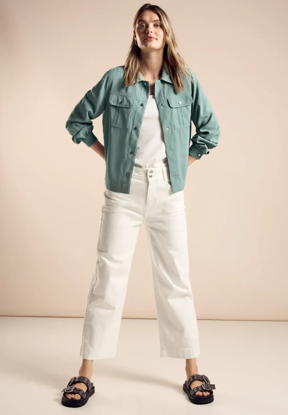 Blouson avec poches poitrine
