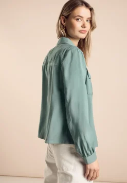Blouson avec poches poitrine
