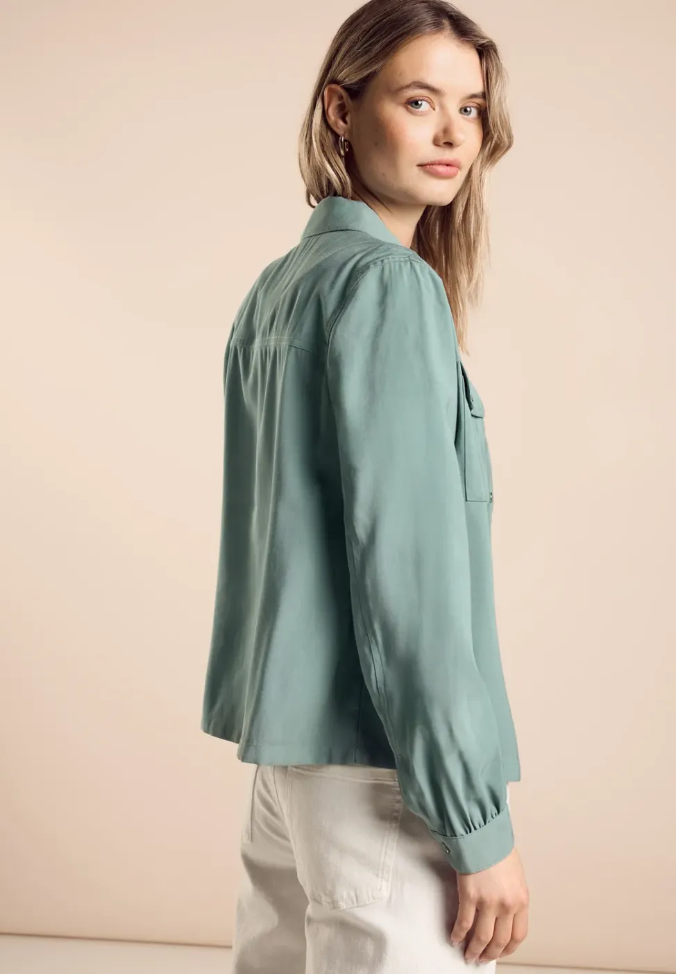 Blouson avec poches poitrine