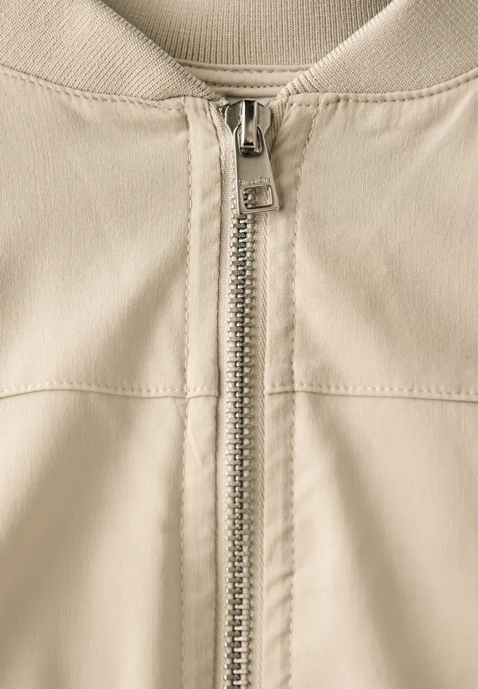 Blouson en couleur unie