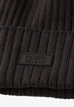 Bonnet en tricot côtelé
