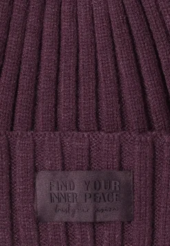 Bonnet tricoté en couleur unie