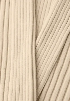 Cardigan Cutline