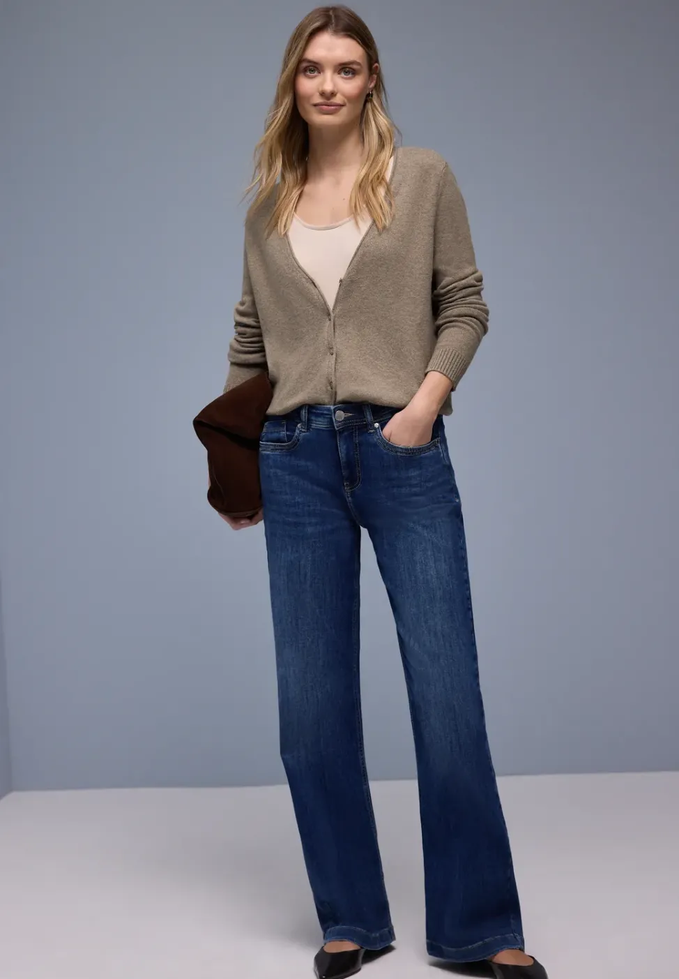 Cardigan douillet à col en V