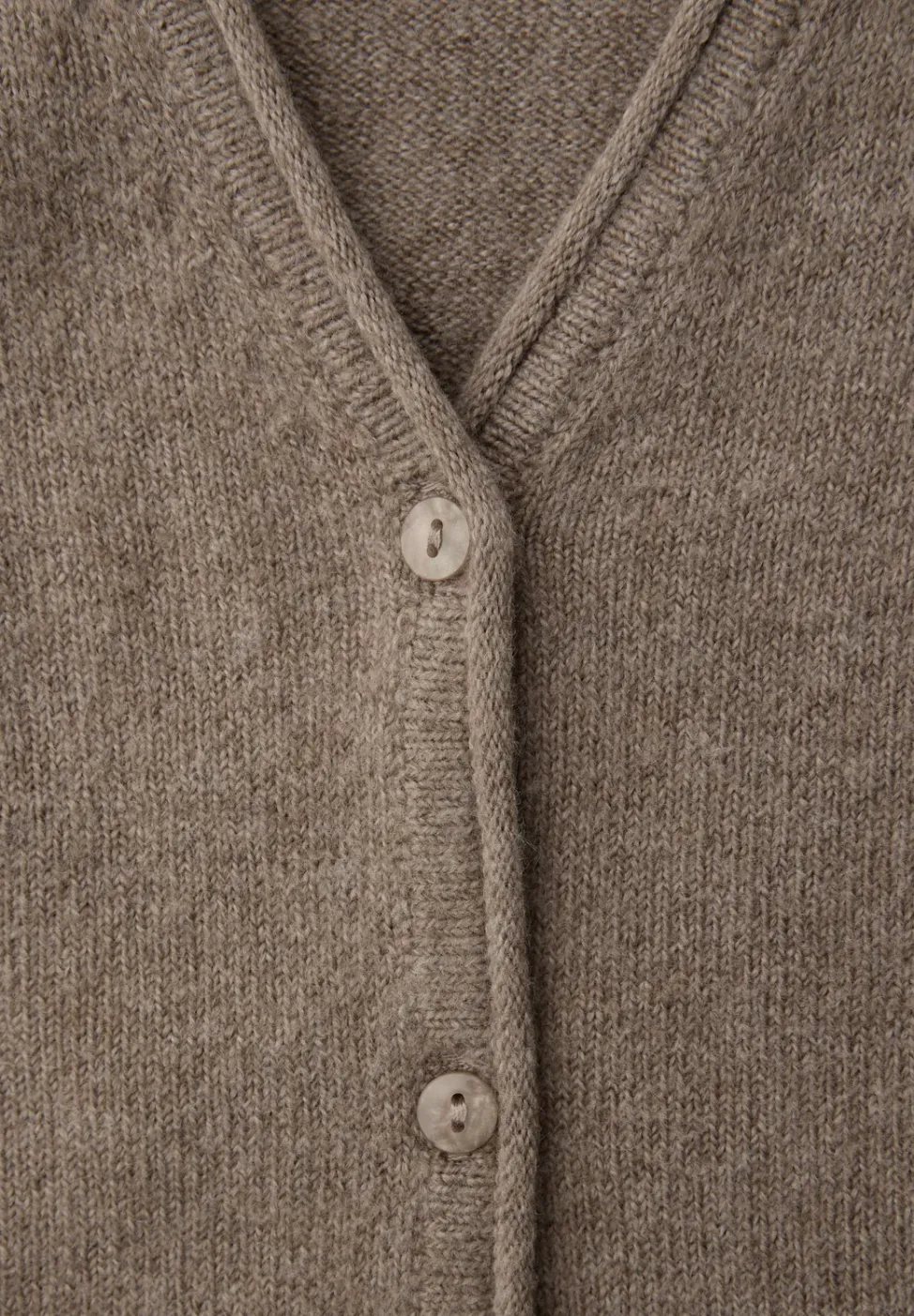 Cardigan douillet à col en V