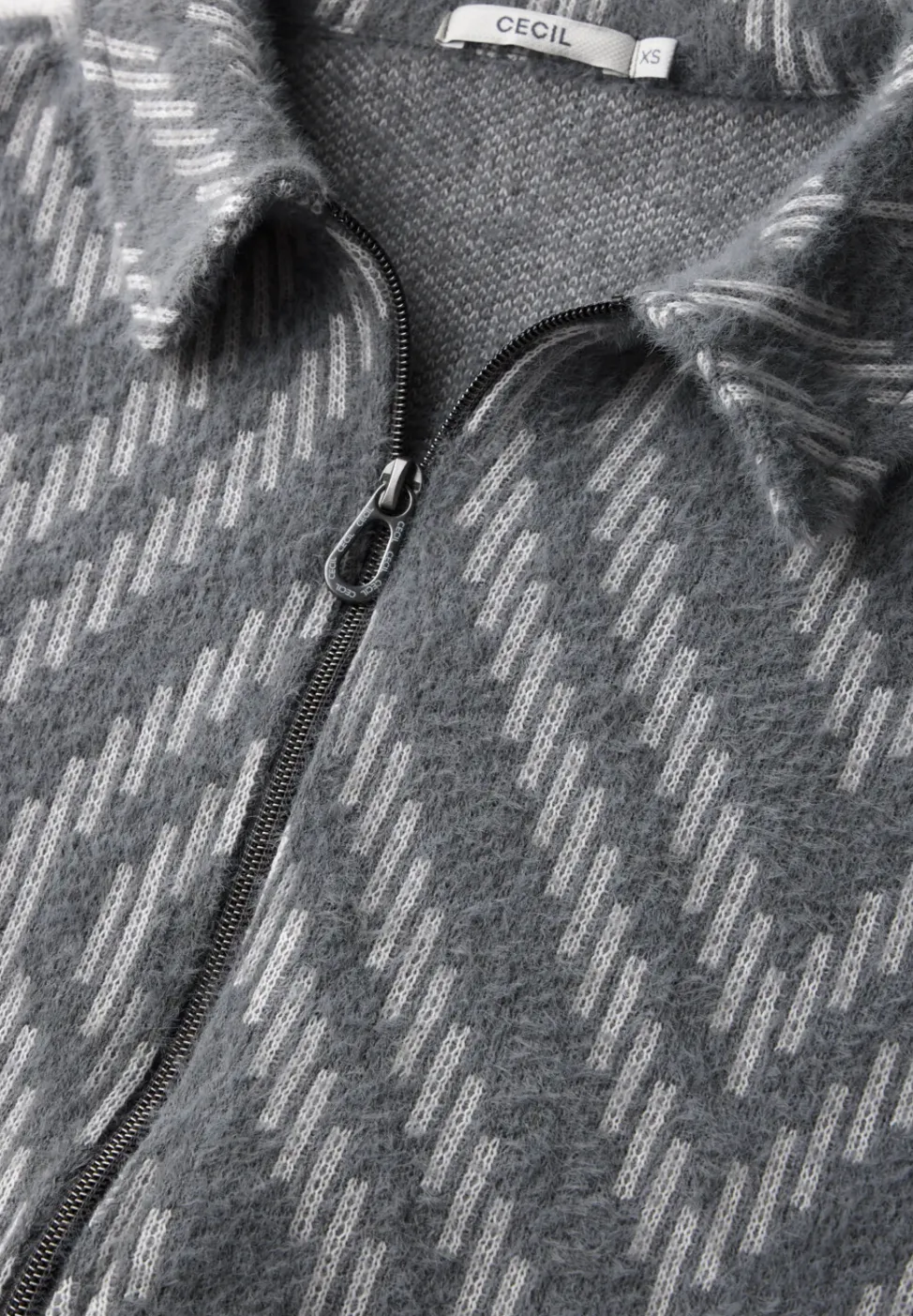 Cardigan en fil de plume avec imprimé