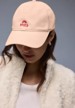 Casquette avec slogan