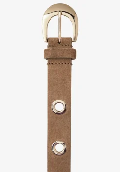 Ceinture avec rivets