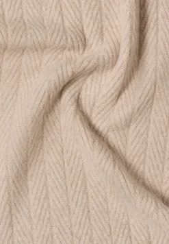 Écharpe tricotée avec structure