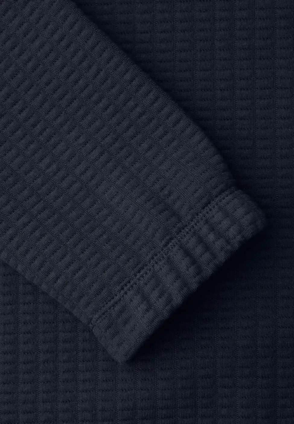 Chemise à capuche