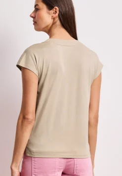 Chemise à épaules tombantes et col en V