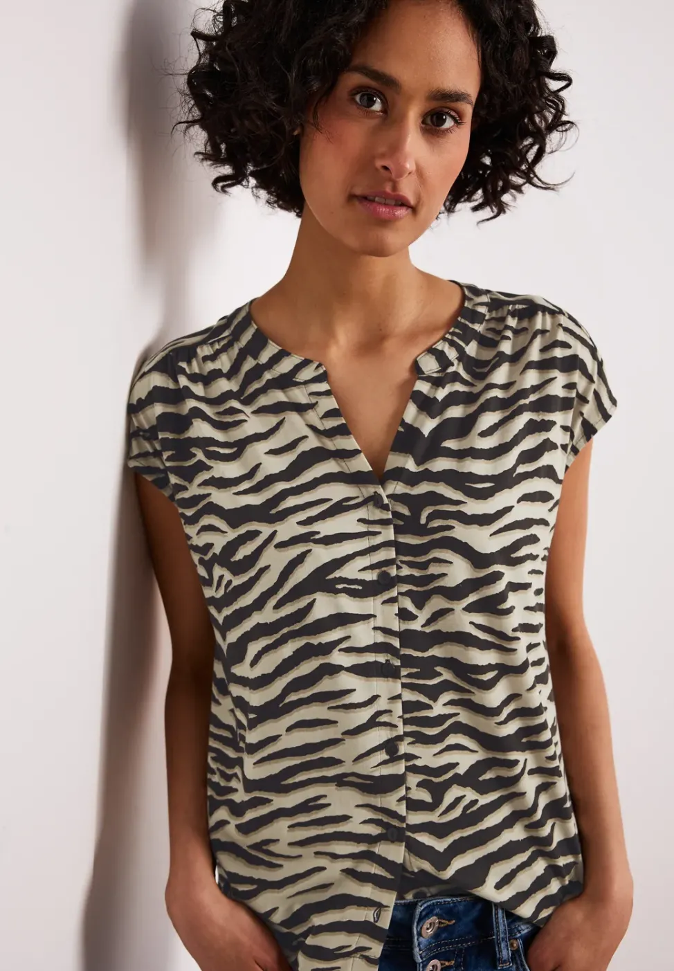 Chemise à Épaules Tombantes au Look Chemisier