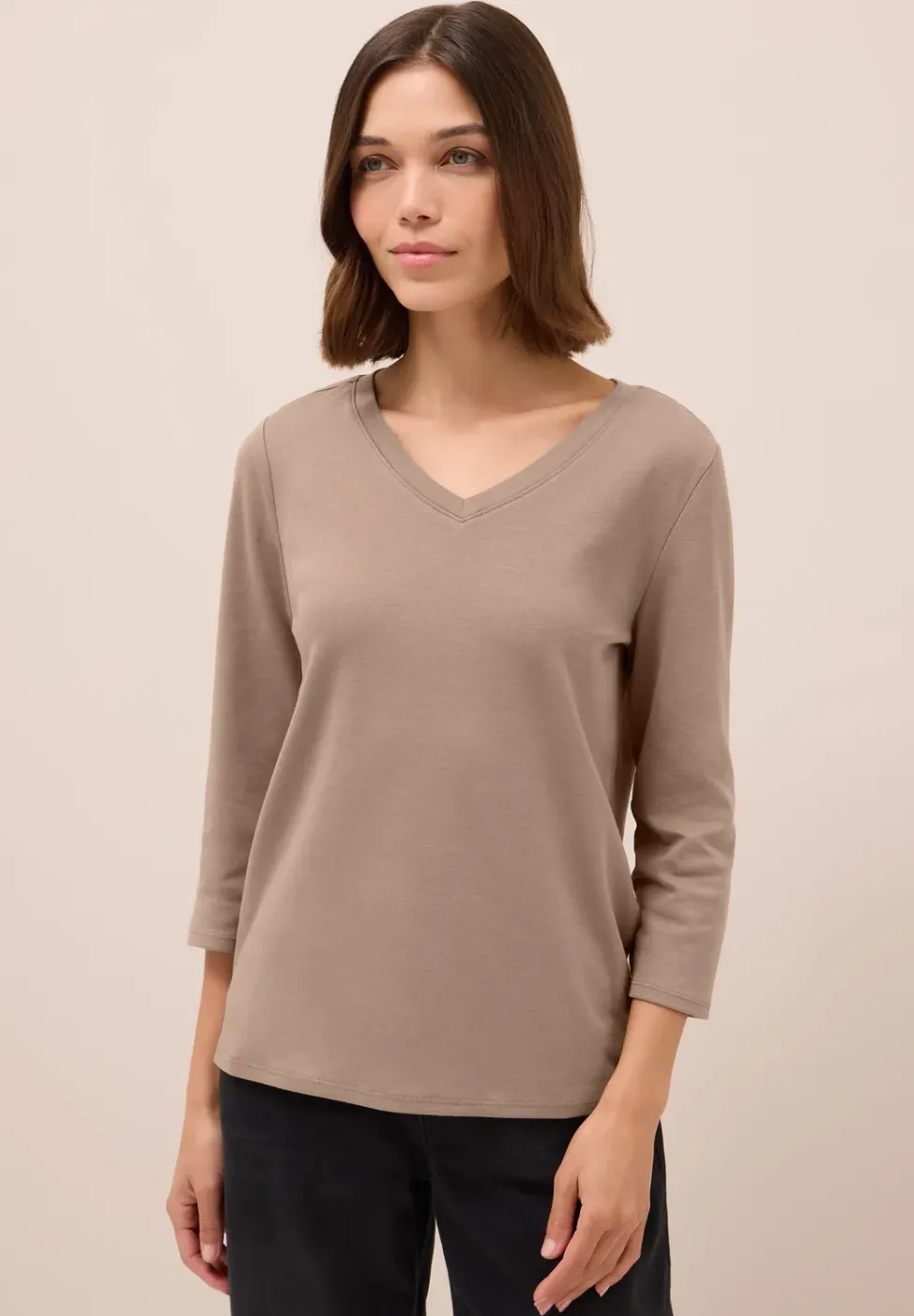 Chemise basique à col en V