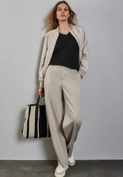 Chemise basique à col en V