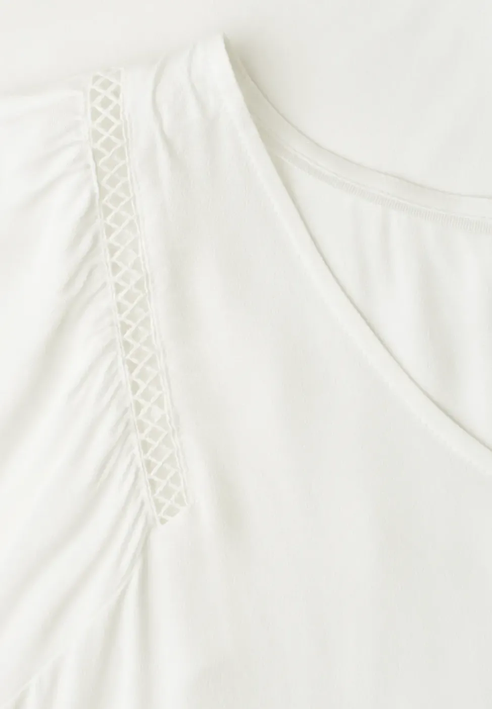 Chemise dropped shoulder avec col en V