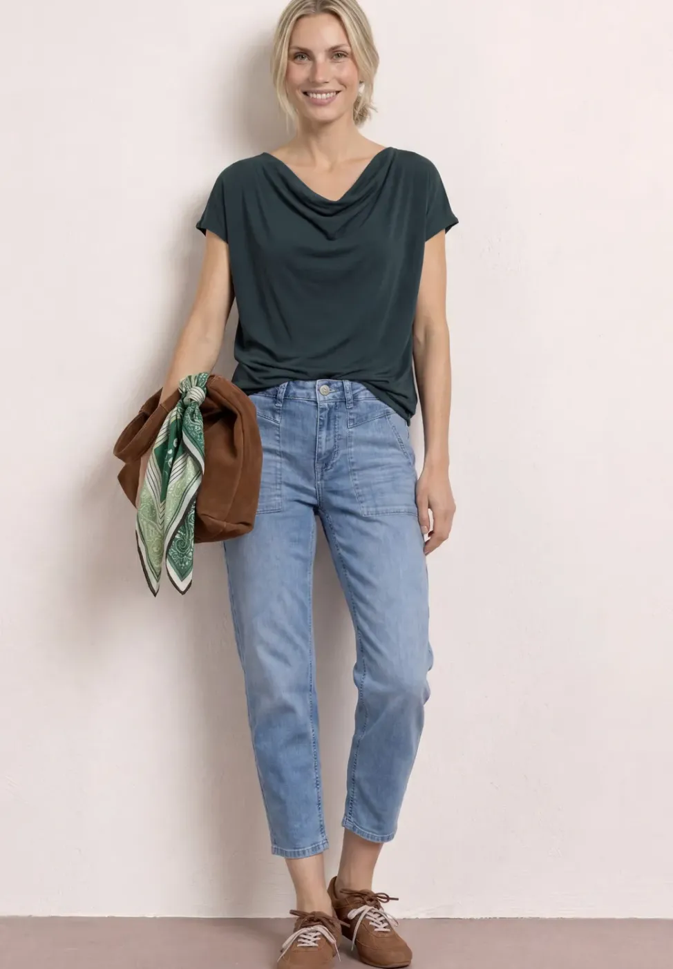 Chemise dropped shoulder avec cascade sur le devant