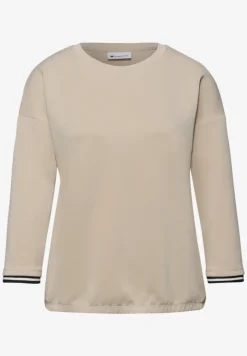 Chemise effet soyeux avec détails subtils