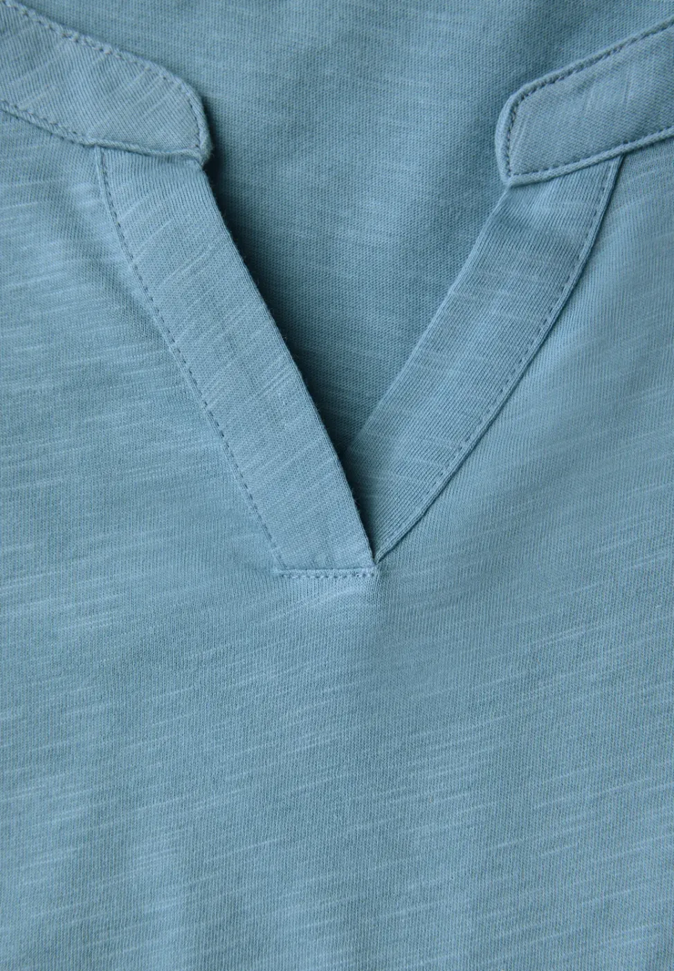Chemise en jersey à col fendu