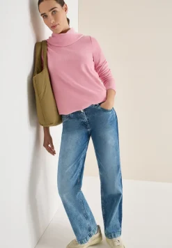 Chemise en velours côtelé avec grand col