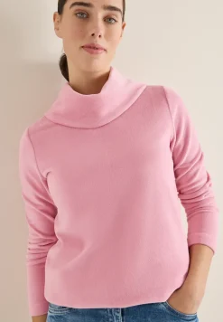 Chemise en velours côtelé avec grand col