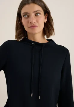 Chemise Funnel Neck