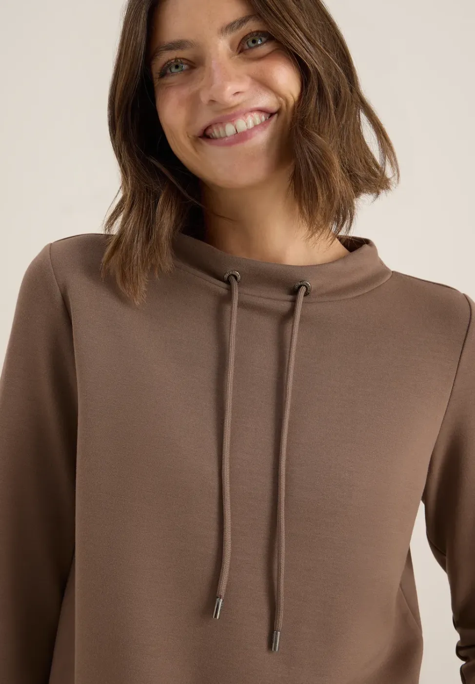 Chemise Funnel Neck