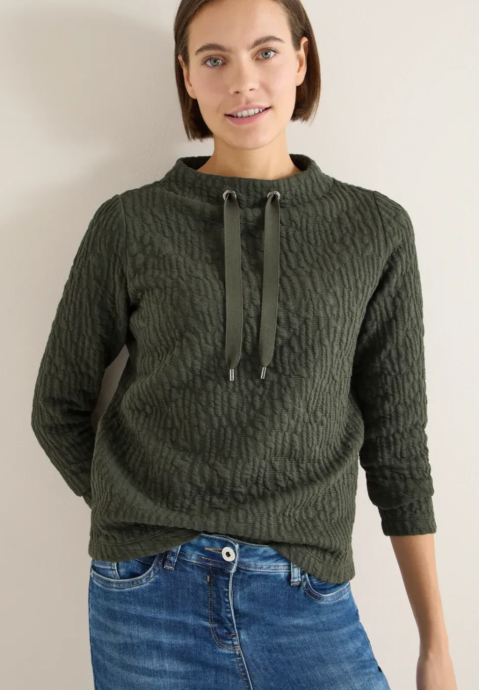 Chemise Jacquard Funnel Neck