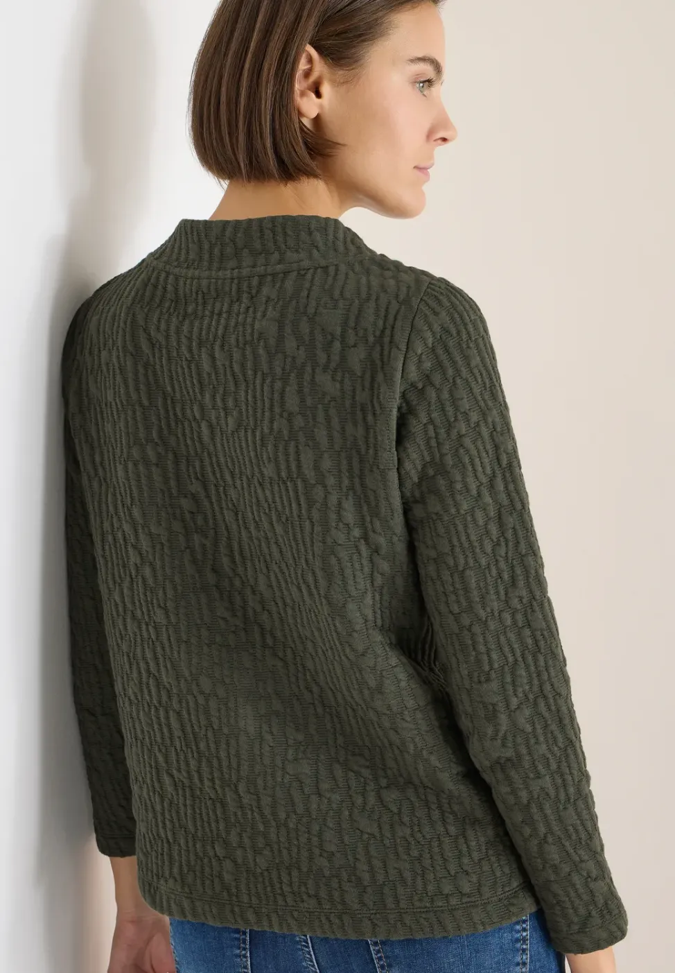 Chemise Jacquard Funnel Neck