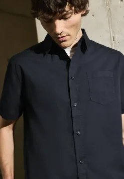 Chemise avec structure