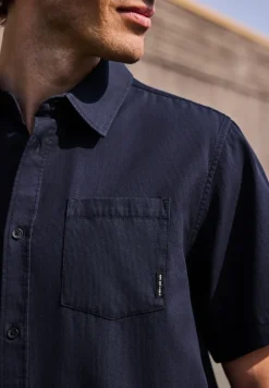 Chemise Bedford à manches courtes avec poche