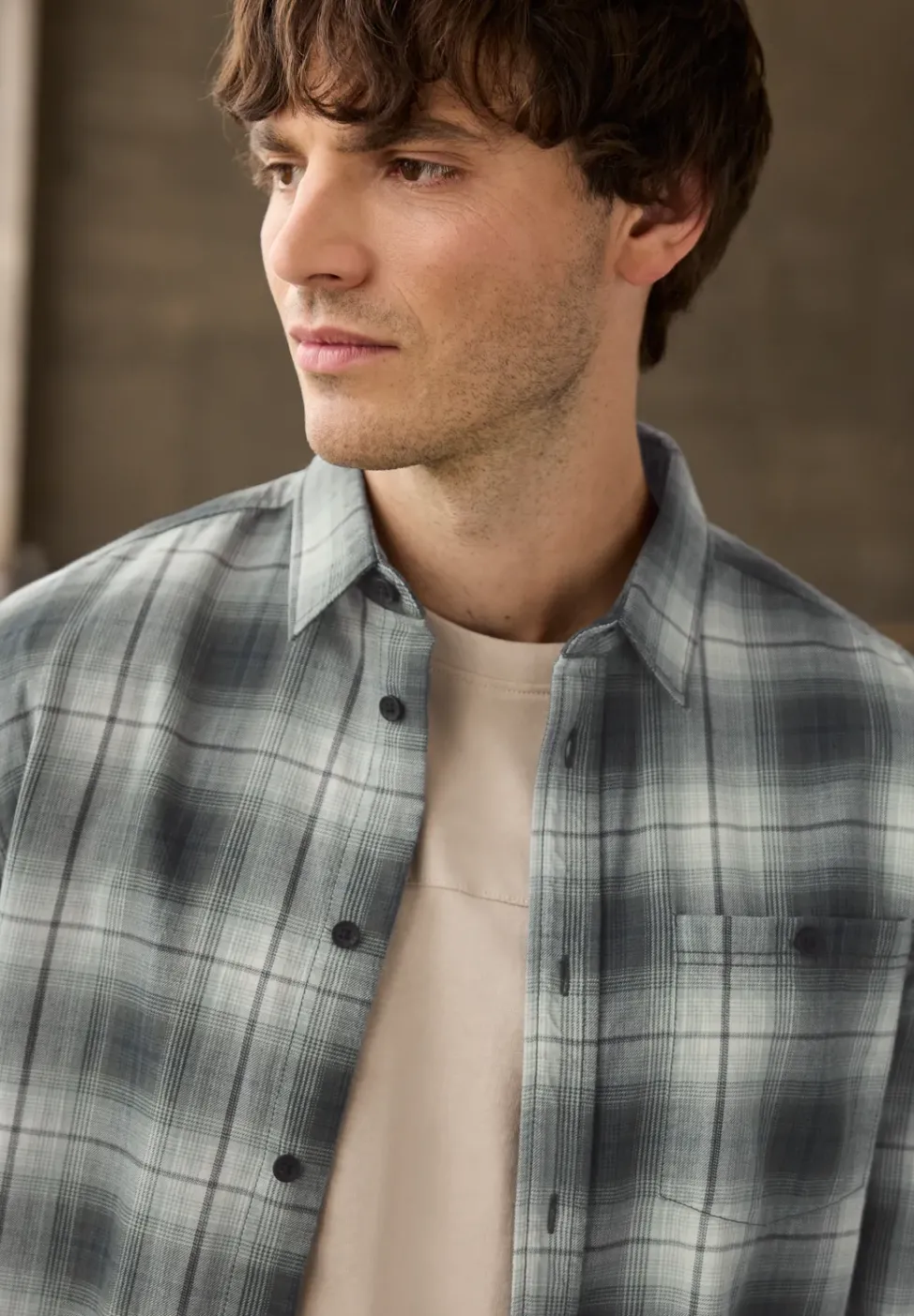 Chemise à carreaux