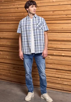 Chemise à carreaux à manches courtes