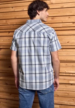 Chemise à carreaux à manches courtes