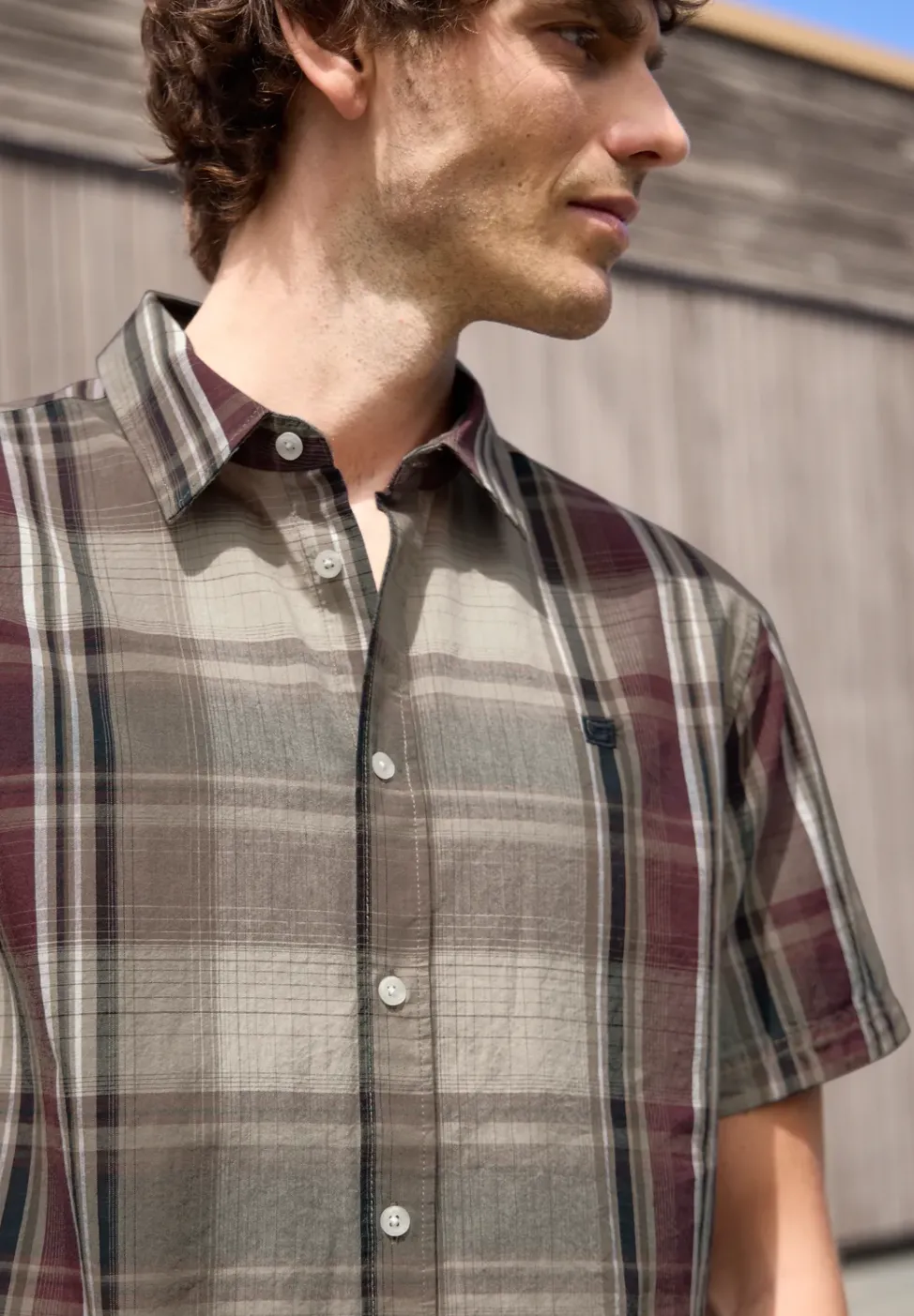 Chemise à manches courtes avec motif à carreaux