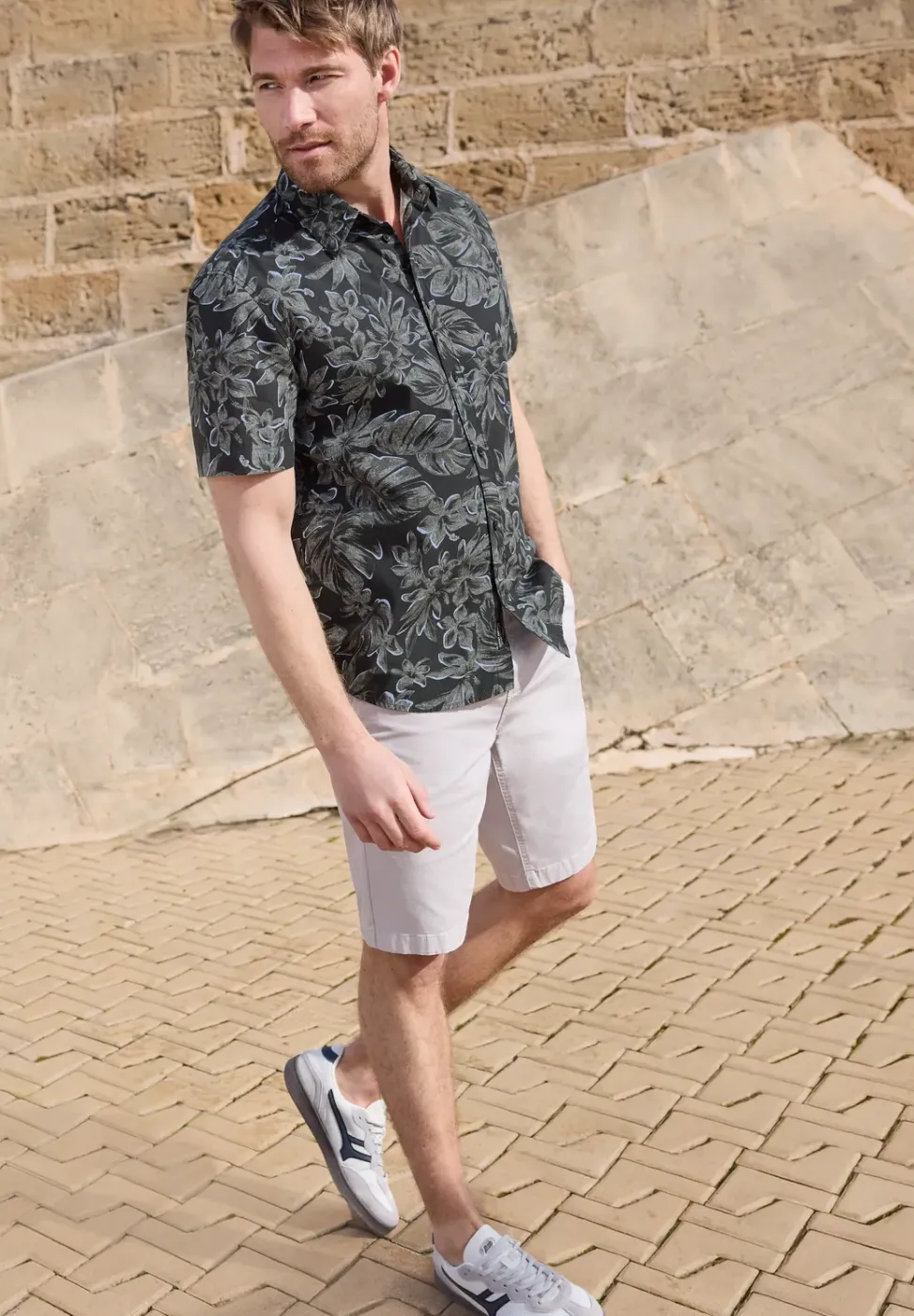 Chemise manches courtes en popeline imprimée