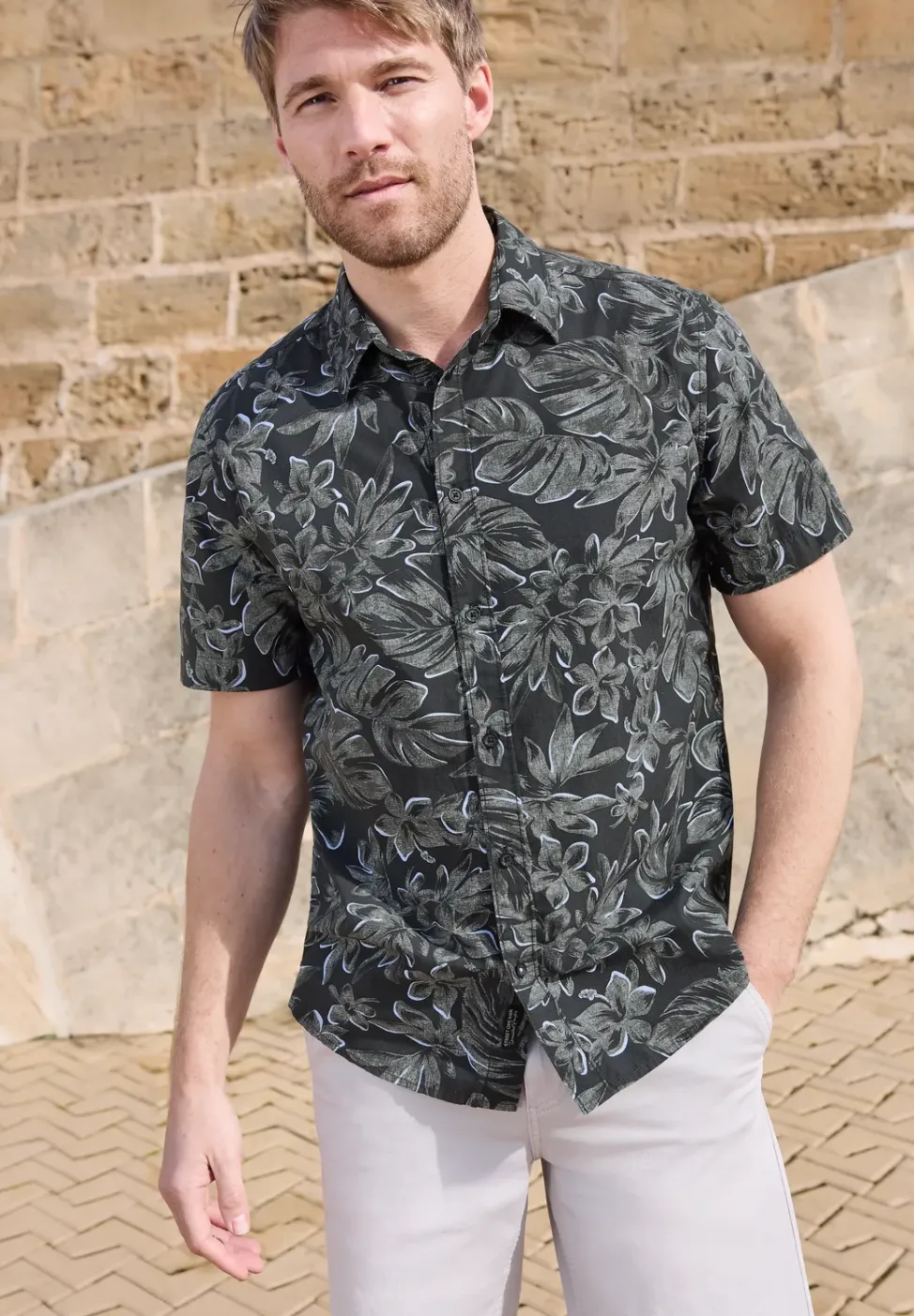 Chemise manches courtes en popeline imprimée