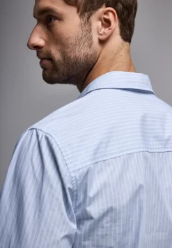 Chemise slim fit rayée