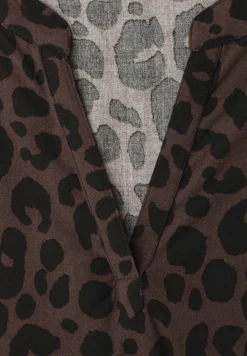 Chemisier à col fendu avec motif léopard